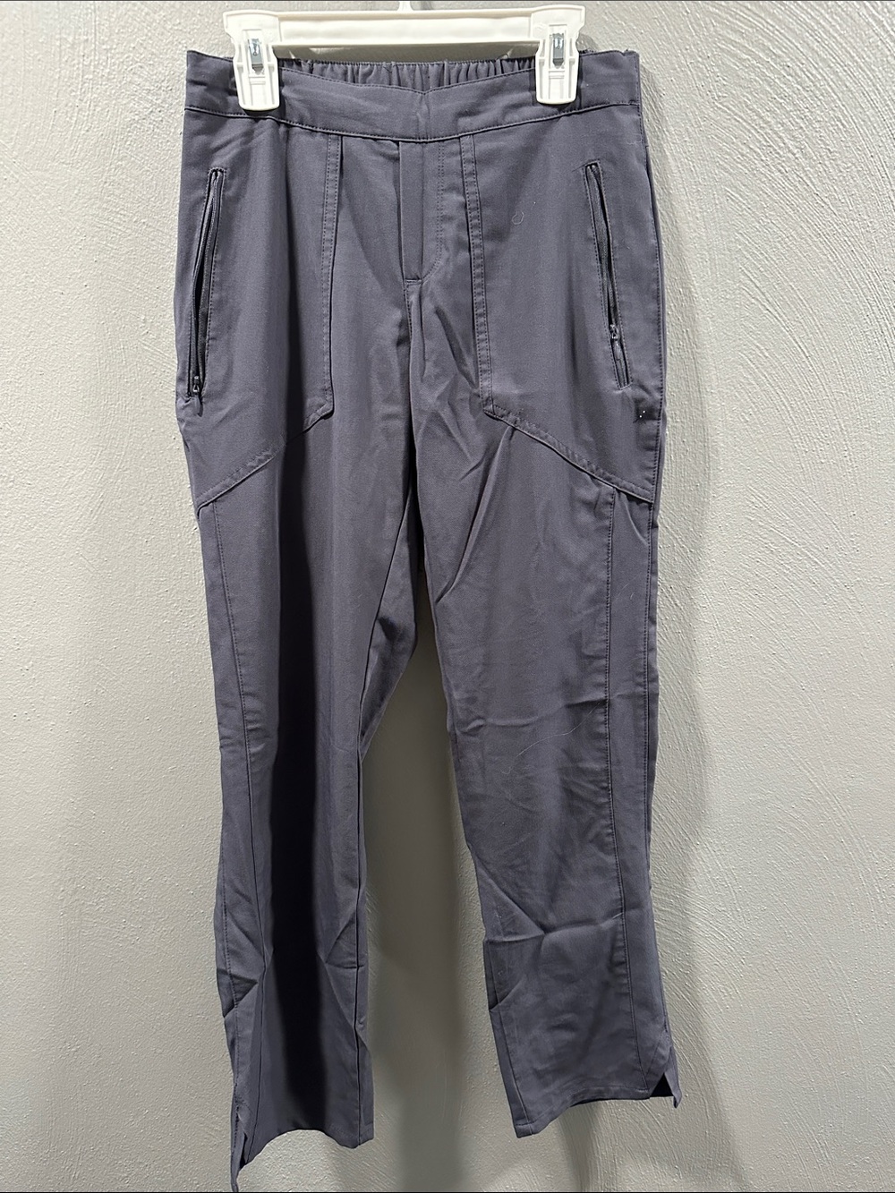 Grey's Anatomy Straight-Leg Scrub Pants in Charcoal